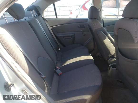 2007 Kia Rio LX with VIN KNADE123376228255, listed as a Copart auction lot 82205954 with 178,823 mi miles and Salvage Title. Bid and sale history available at carsss.com. Image 10.