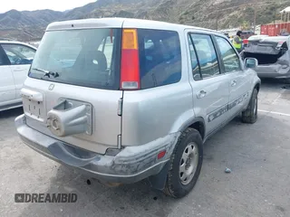 1998 Honda CR-V EX with VIN JHLRD1769WC043595, listed as a IAAI auction lot 41793005 with 234,766 mi miles. Bid and sale history available at carsss.com. Image 4.