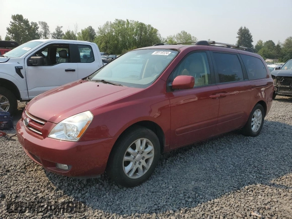 2008 Kia Sedona LX with VIN KNDMB233586242613, listed as a Copart auction lot 69119124 with 163,322 mi miles and Clean Title. Bid and sale history available at carsss.com. Image 1.