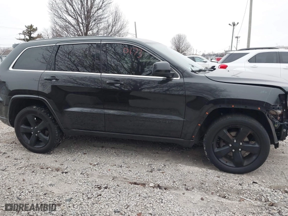 2015 Jeep Grand Cherokee Altitude with VIN 1C4RJFAG1FC210908, listed as a IAAI auction lot 41550173 with 168,905 mi miles. Bid and sale history available at carsss.com. Image 14.