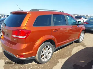2014 Dodge Journey SXT with VIN 3C4PDCBB8ET276262, listed as a IAAI auction lot 42017477 with 151,262 mi miles. Bid and sale history available at carsss.com. Image 4.