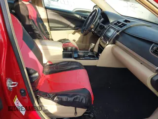 2014 Toyota Camry L with VIN 4T1BF1FK3EU770985, listed as a IAAI auction lot 41896125 with 146,100 mi miles. Bid and sale history available at carsss.com. Image 5.