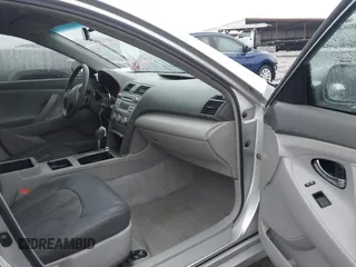 2009 Toyota Camry with VIN 4T1BE46KX9U364292, listed as a IAAI auction lot 41560258 with 197,875 mi miles and . Bid and sale history available at carsss.com. Image 5.