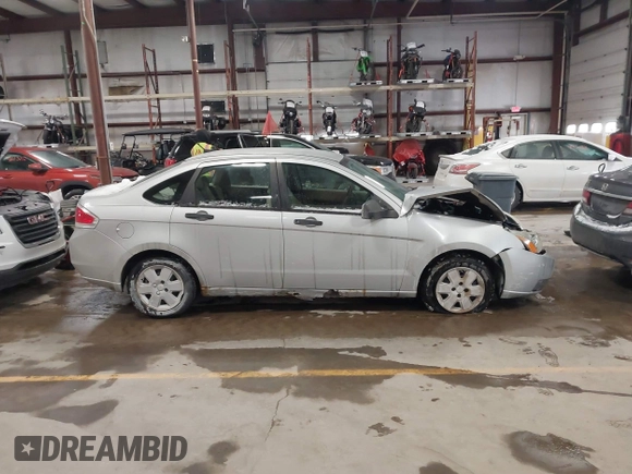 2009 Ford Focus S with VIN 1FAHP34N99W107098, listed as a IAAI auction lot 41610814 with 80,428 mi miles. Bid and sale history available at carsss.com. Image 13.
