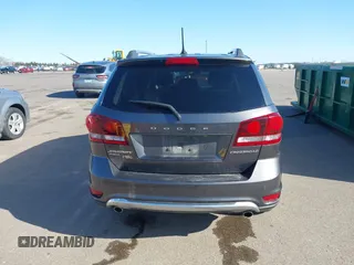 2016 Dodge Journey Crossroad Plus z VIN 3C4PDDGGXGT135934, wystawiony jako IAAI lot #41976026 z przebiegiem 141 181 mil mil oraz . Historia ofert i sprzedaży dostępna na DreamBid. Obrazek 16.