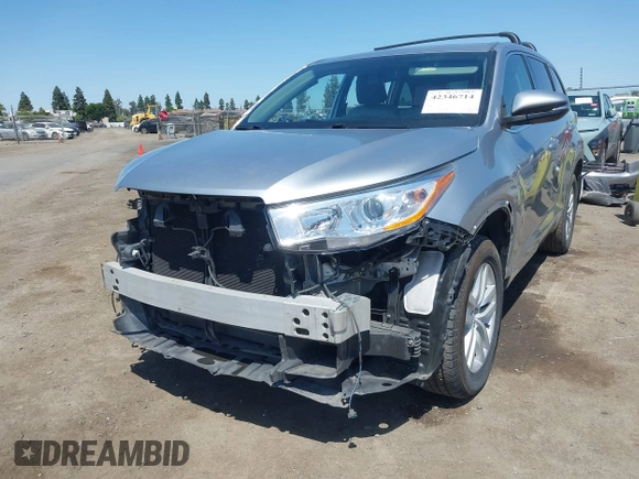 2016 Toyota Highlander LE Plus z VIN 5TDZKRFH2GS149519, wystawiony jako IAAI lot #42346714 z przebiegiem 76 682 mil mil oraz . Historia ofert i sprzedaży dostępna na DreamBid. Obrazek 23.