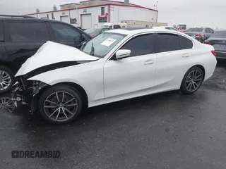 2019 BMW 3 Series 330i with VIN WBA5R1C54KAK09616, listed as a IAAI auction lot 41708353 with 46,277 mi miles and . Bid and sale history available at DreamBid. Image 17.