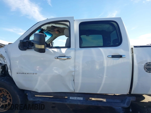 2012 Chevrolet Silverado 1500 LT with VIN 1GCPKSE76CF238110, listed as a IAAI auction lot 41650368 with 224,357 mi miles and . Bid and sale history available at DreamBid. Image 15.