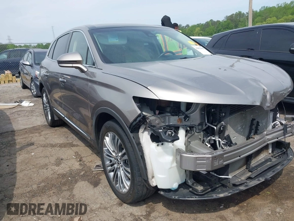 2018 Lincoln MKX Reserve with VIN 2LMPJ6LR7JBL11787, listed as a IAAI auction lot 42032661 with 27,992 mi miles. Bid and sale history available at carsss.com. Image 1.