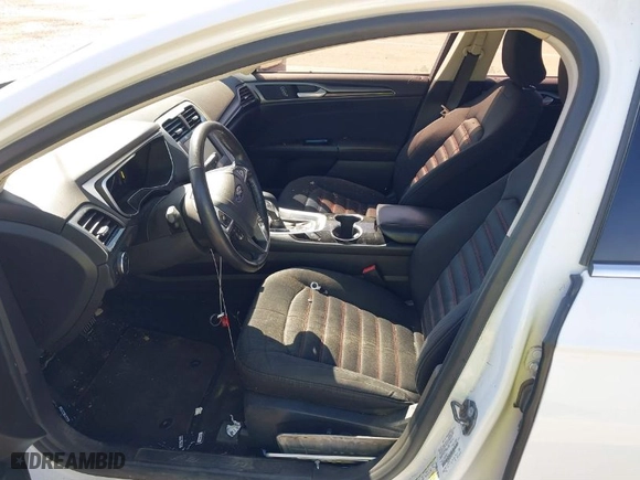 2016 Ford Fusion SE with VIN 3FA6P0HD2GR195029, listed as a IAAI auction lot 41884332 with 152,473 mi miles. Bid and sale history available at carsss.com. Image 5.