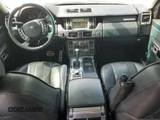 2008 Land Rover Range Rover SC z VIN SALMF13478A273312, wystawiony jako Copart lot #65309235 z przebiegiem 155 149 mil mil oraz Czysty tytuł • Clean title. Historia ofert i sprzedaży dostępna na DreamBid. Obrazek 8.