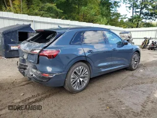 2024 Audi Q8 e-tron Premium Plus z VIN WA15AAGE7RB021353, wystawiony jako Copart lot #72987414 z przebiegiem 13 360 mil mil oraz Szkoda całkowita • Salvage title. Historia ofert i sprzedaży dostępna na DreamBid. Obrazek 3.