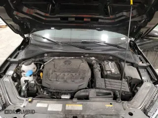2021 Volkswagen Passat 2.0T R-Line with VIN 1VWMA7A37MC010543, listed as a Copart auction lot 88453995 with 31,692 mi miles and Non Repairable. Bid and sale history available at carsss.com. Image 11.