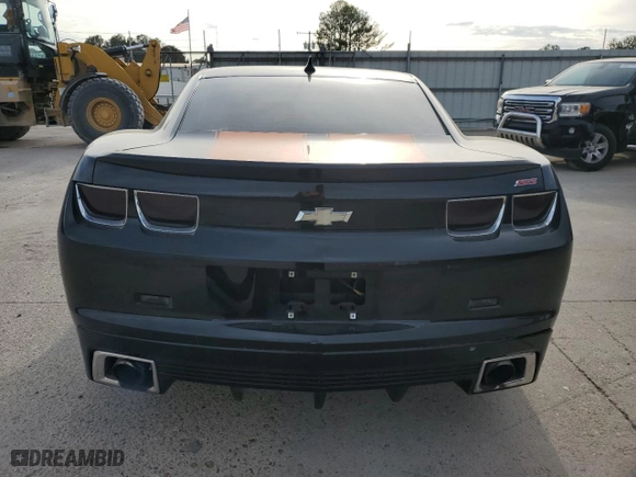 2010 Chevrolet Camaro 2SS with VIN 2G1FK1EJXA9129102, listed as a Copart auction lot 50597105 with 121,724 mi miles and Clean Title. Bid and sale history available at carsss.com. Image 6.