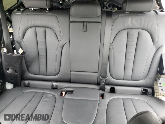 2021 BMW X5 xDrive40i z VIN 5UXCR6C08M9F27126, wystawiony jako Copart lot #51867935 z przebiegiem 16 951 mil mil oraz Szkoda całkowita • Salvage title. Historia ofert i sprzedaży dostępna na DreamBid. Obrazek 10.