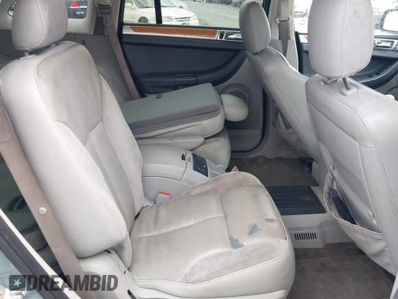 2008 Chrysler Pacifica with VIN 2A8GM78X18R608844, listed as a IAAI auction lot 41799356 with 102,382 mi miles and . Bid and sale history available at DreamBid. Image 8.