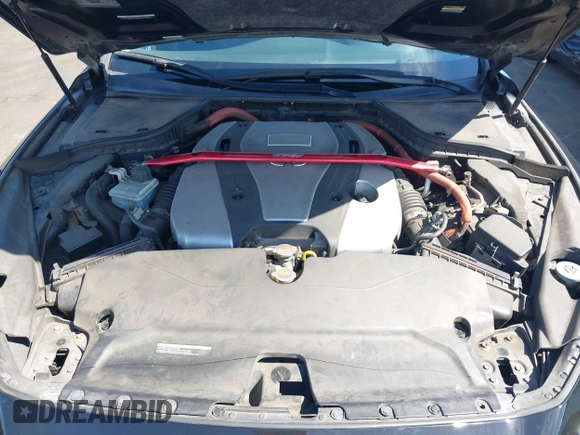2014 Infiniti Q50 Hybrid Sport with VIN JN1AV7AR8EM700220, listed as a IAAI auction lot 41755814 with 133,154 mi miles. Bid and sale history available at carsss.com. Image 10.