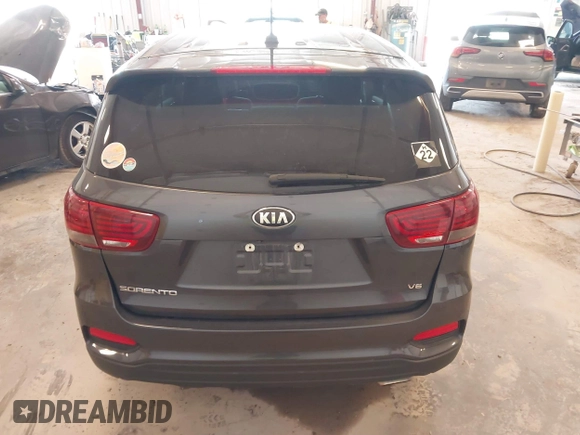 2019 Kia Sorento LX with VIN 5XYPGDA55KG556605, listed as a IAAI auction lot 42451151 with 83,171 mi miles and . Bid and sale history available at DreamBid. Image 16.