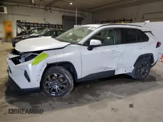 2023 Toyota RAV4 Hybrid XLE Premium z VIN JTMB6RFV6PD085573, wystawiony jako Copart lot #89050795 z przebiegiem 44 675 mil mil oraz Szkoda całkowita • Salvage title. Historia ofert i sprzedaży dostępna na DreamBid. Obrazek 1.