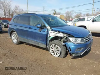 2018 Volkswagen Tiguan S с VIN 3VV1B7AX6JM108786, выставлен на аукционе IAAI как лот 41708099 с пробегом 162 289 миль миль и . История ставок и продаж доступна на DreamBid. Изображение 1.