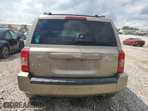 2007 Jeep Patriot Sport z VIN 1J8FF28W07D297912, wystawiony jako Copart lot #57045335 z przebiegiem 286 621 mil mil oraz Szkoda całkowita • Salvage title. Historia ofert i sprzedaży dostępna na DreamBid. Obrazek 6.