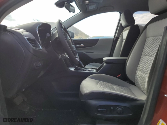 2020 Chevrolet Equinox LS with VIN 2GNAXHEV7L6197285, listed as a Copart auction lot 43445515 with 84,314 mi miles and Salvage Title. Bid and sale history available at carsss.com. Image 7.