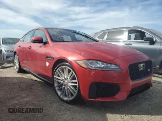 2016 Jaguar XF S with VIN SAJBG4BV6GCY10473, listed as a Copart auction lot 75421564 with 27,164 mi miles and Non Repairable. Bid and sale history available at carsss.com. Image 4.