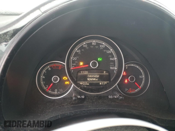 2018 Volkswagen Beetle S z VIN 3VWFD7AT7JM700755, wystawiony jako Copart lot #44312585 z przebiegiem 92 694 mil mil oraz Szkoda całkowita • Salvage title. Historia ofert i sprzedaży dostępna na DreamBid. Obrazek 9.