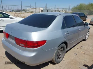 2005 Honda Accord LX z VIN 1HGCM56485A141863, wystawiony jako IAAI lot #42177257 z przebiegiem 201 498 mil mil oraz . Historia ofert i sprzedaży dostępna na DreamBid. Obrazek 4.