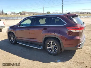 2019 Toyota Highlander SE with VIN 5TDJZRFH4KS971577, listed as a Copart auction lot 50571135 with 70,033 mi miles and Salvage Title. Bid and sale history available at carsss.com. Image 2.