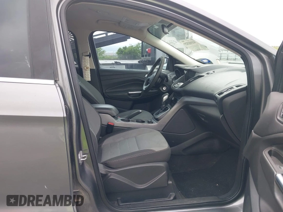 2014 Ford Escape SE with VIN 1FMCU9GX3EUB06947, listed as a IAAI auction lot 42193325 with 138,923 mi miles and . Bid and sale history available at DreamBid. Image 5.