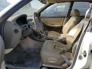 1993 Lexus ES 300 с VIN JT8VK13T2P0216808, выставлен на аукционе Copart как лот 85718454 с пробегом Не указан миль и Списание • Salvage title. История ставок и продаж доступна на DreamBid. Изображение 7.