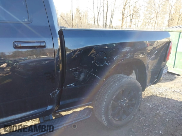 2024 Ram 2500 Big Horn with VIN 3C6UR5DJ9RG269153, listed as a IAAI auction lot 41777937 with 25,060 mi miles. Bid and sale history available at carsss.com. Image 6.