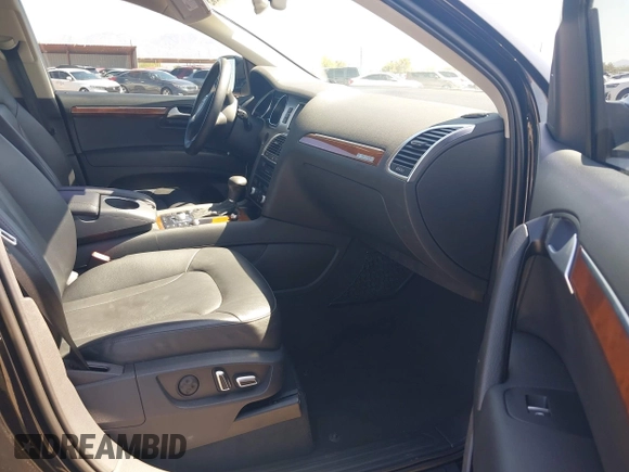 2014 Audi Q7 Premium Plus with VIN WA1LMAFE1ED018222, listed as a IAAI auction lot 42692262 with 144,540 mi miles and . Bid and sale history available at DreamBid. Image 5.