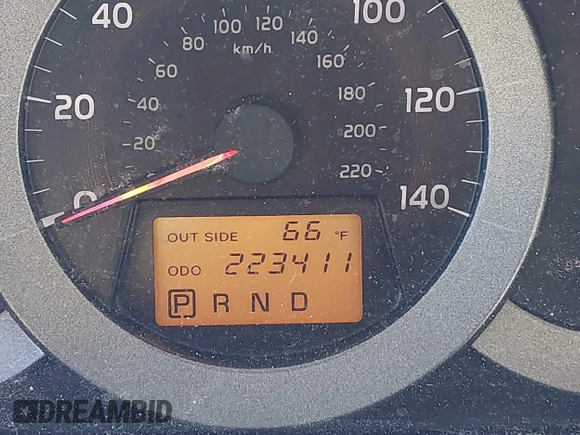 2008 Toyota RAV4 Ltd with VIN JTMZD31V086071330, listed as a IAAI auction lot 41655978 with 223,411 mi miles. Bid and sale history available at carsss.com. Image 15.
