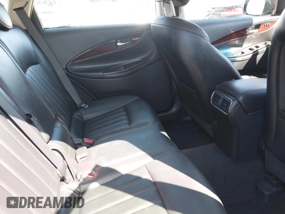 2017 Infiniti QX50 with VIN JN1BJ0RPXHM389985, listed as a IAAI auction lot 42002390 with 29,133 mi miles. Bid and sale history available at carsss.com. Image 8.
