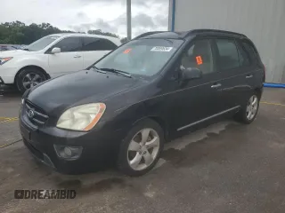 2007 Kia Rondo EX with VIN KNAFG526677042238, listed as a Copart auction lot 70869634 with 152,464 mi miles and Salvage Title. Bid and sale history available at carsss.com. Image 1.