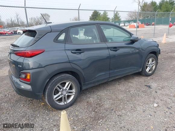 2020 Hyundai Kona SE with VIN KM8K1CAA8LU506649, listed as a IAAI auction lot 41811280 with 90,486 mi miles. Bid and sale history available at carsss.com. Image 4.