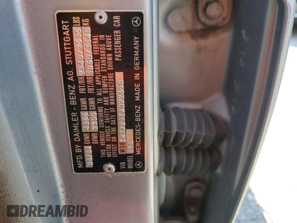 1984 Mercedes-Benz 500 z VIN WDBCA37B9EA072690, wystawiony jako Copart lot #76341244 z przebiegiem Nie podano mil oraz Szkoda całkowita • Salvage title. Historia ofert i sprzedaży dostępna na DreamBid. Obrazek 13.