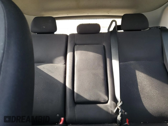2015 Mitsubishi Outlander ES z VIN 4A4AP3AU0FE057385, wystawiony jako Copart lot #60251755 z przebiegiem 204 391 mil mil oraz Czysty tytuł • Clean title. Historia ofert i sprzedaży dostępna na DreamBid. Obrazek 10.