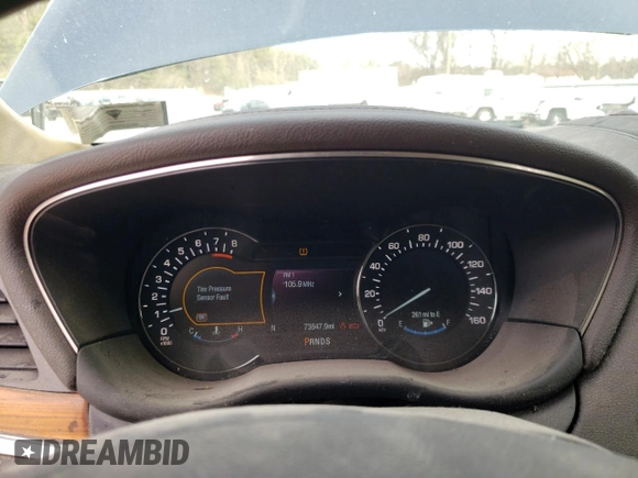 2016 Lincoln MKC Reserve with VIN 5LMCJ3D93GUJ19435, listed as a Copart auction lot 49039785 with 73,847 mi miles and Salvage title. Bid and sale history available at DreamBid. Image 9.