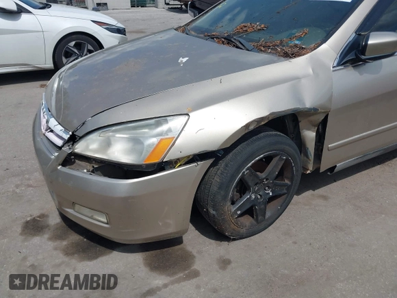 2005 Honda Accord LX z VIN 1HGCM56495A043862, wystawiony jako IAAI lot #42189064 z przebiegiem 230 913 mil mil oraz . Historia ofert i sprzedaży dostępna na DreamBid. Obrazek 6.