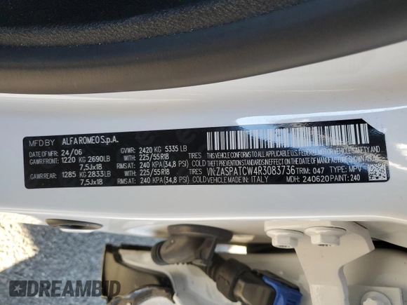 2024 Alfa Romeo Tonale Ti z VIN ZASPATCW4R3083736, wystawiony jako Copart lot #42008895 z przebiegiem 1 976 mil mil oraz Szkoda całkowita • Salvage title. Historia ofert i sprzedaży dostępna na DreamBid. Obrazek 14.