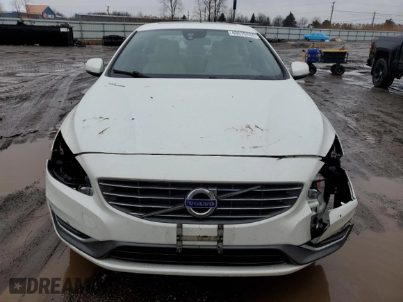 2015 Volvo S60 T5 Drive-E Premier with VIN YV140MFB8F1299834, listed as a Copart auction lot 40079404 with 152,092 mi miles. Bid and sale history available at carsss.com. Image 5.