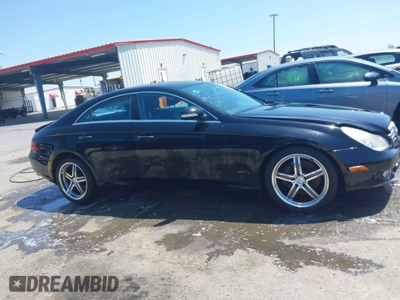 2006 Mercedes-Benz CLS 500 with VIN WDDDJ75X26A067981, listed as a IAAI auction lot 41946739 with 184,684 mi miles and . Bid and sale history available at DreamBid. Image 13.