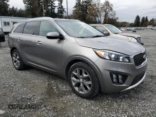2016 Kia Sorento SXL with VIN 5XYPK4A10GG050814, listed as a Copart auction lot 80686164 with 105,935 mi miles and Salvage Title. Bid and sale history available at carsss.com. Image 4.