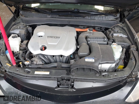 2015 Hyundai Sonata Hybrid Limited with VIN KMHEC4A40FA121325, listed as a IAAI auction lot 41976708 with 187,387 mi miles. Bid and sale history available at carsss.com. Image 10.