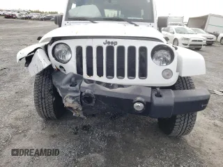 2018 Jeep Wrangler JK Unlimited Sahara with VIN 1C4BJWEG1JL824569, listed as a Copart auction lot 70665254 with 30,083 mi miles and Salvage Title. Bid and sale history available at carsss.com. Image 12.