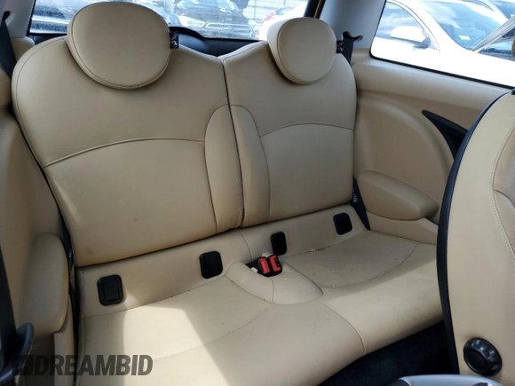 2009 MINI Hardtop S with VIN WMWMF73569TW82519, listed as a Copart auction lot 62872425 with 101,656 mi miles and Clean title. Bid and sale history available at DreamBid. Image 10.