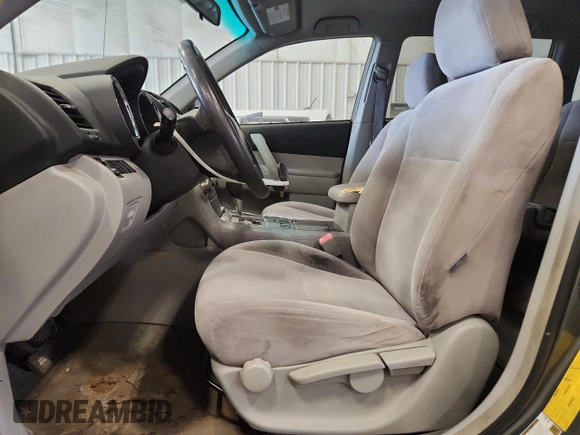 2008 Toyota Highlander with VIN JTEES41A582018892, listed as a Copart auction lot 65561895 with 216,988 mi miles and Clean title. Bid and sale history available at DreamBid. Image 7.